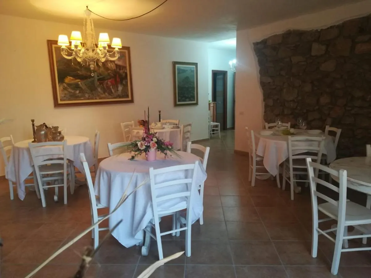 Bed & Breakfast B&B La Casa Di Angela Santu Lussurgiu Italy